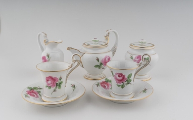 Service à thé téte à téte Meissen 20e siècle en porcelaine blanche, composée d'une théière,...