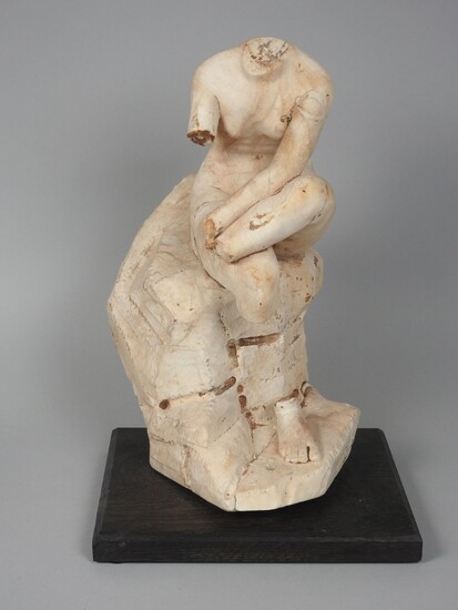 Statue acéphale représentant la Déesse Vénus... - Lot 217 - Vermot et Associés