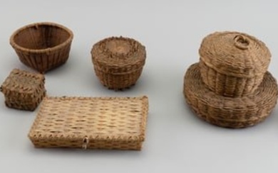 TEN BASKETS 19th/20th Century Diameters from 2.5" to 6".