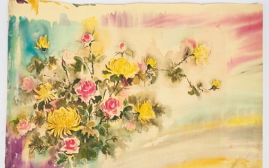 TU DUYEN "rose et chrysanthèmes" Encre et couleur sur soie Dim. 51,5 x 72,5 cm...