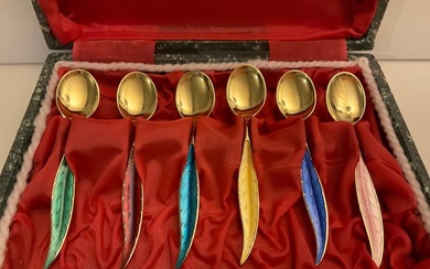 Tea spoon (6) - Norwegen sterling silver enamel gilded teaspoons set in fitted case - .925 silver