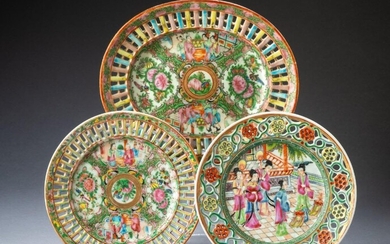 Three Chinese Export Porcelain Reticulated Pieces.
