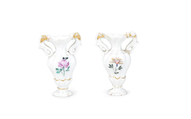 Two Capodimonte miniature vases