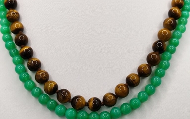 Two bead necklaces, tiger eye necklace with lobster clasp, length 44cm and chrysoprase necklace wit