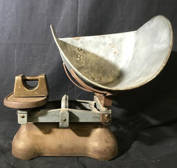 Vintage Iron Scale and Weight