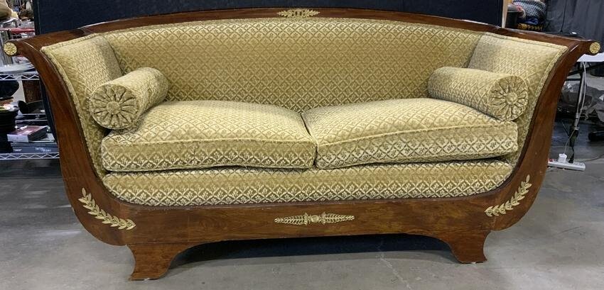 Vintage Regency Style Sofa w Matching Throws
