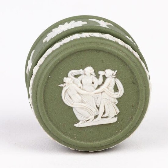 Wedgwood Green Jasperware Bas Relief Trinket Box Neoclassical