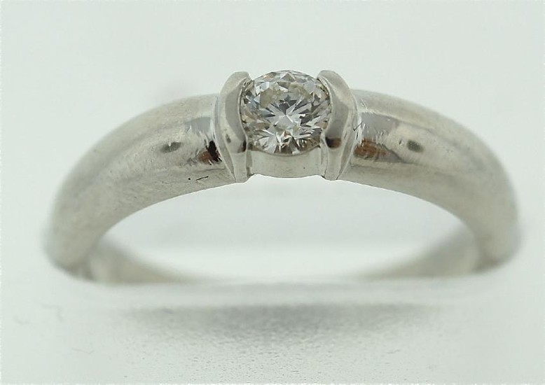 TIFFANY & CO. T&CO. PLATINUM ENGAGEMENT RING 0.21CTS