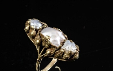 14K Gold & Freshwater Pearl Arts & Crafts Ring.