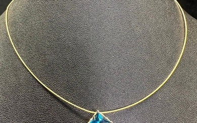 14k Gold Swiss Blue Topaz Necklace