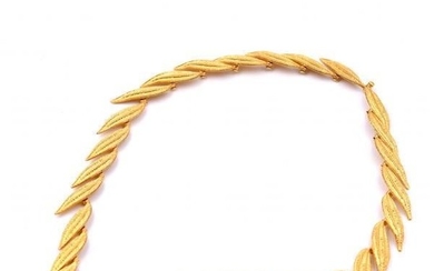 18k Yellow Gold Ornate Necklace