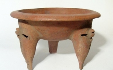A Central Highland red-ware tripod rattle vessel