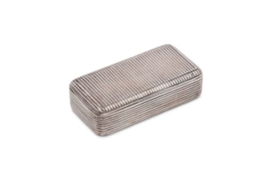 A George III antique sterling silver snuff box,...