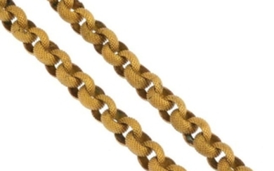 A late Georgian pinchbeck necklace. The textured