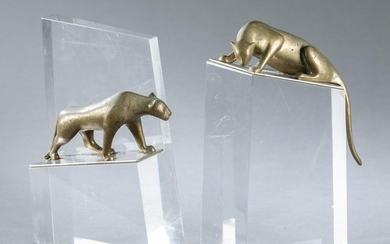 2 Loet Vanderveen, panther, bronze acrylic blocks.