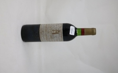 Une (1) bouteille, Château Latour, 1980, 1er GCC, …
