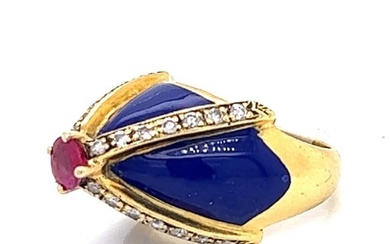 18K Yellow Gold Burma Ruby & Diamond Ring
