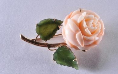 18k gold flower brooch. Carved pink and white coral