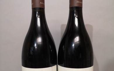 2 bouteilles CLOS de La ROCHE Grand Cru - Domaine ARLAUD 2015.