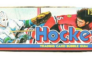 Topps 1974 - 1975 Hockey Wax Box.