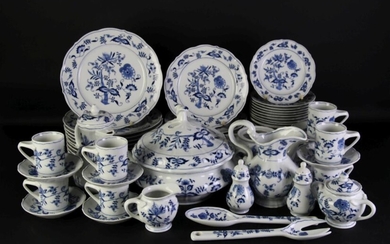 A Blue and White Danube (Japan) Part Dinner Setting