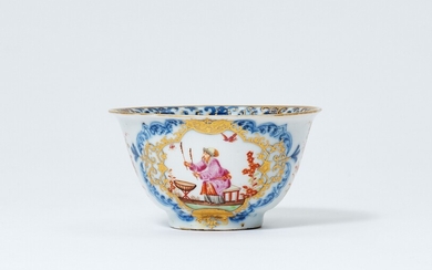 A Meissen porcelain tea bowl with early Hoeroldt Chinoiseries