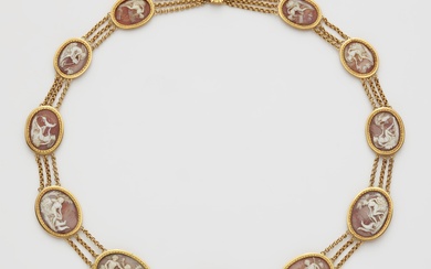 A Neoclassical 18k gold and shell cameo necklace.