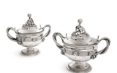A PAIR OF GEORGE III SILVER SAUCE TUREENS AND COVERS, WILLIAM FOUNTAIN, LONDON, 1805