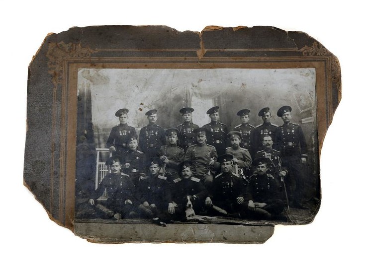 A RUSSIAN IMPERIAL ARMY GROUP PHOTOGRAPH, 19 C.