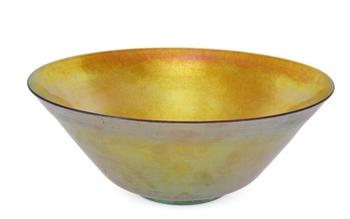 A Steuben Aurene glass bowl
