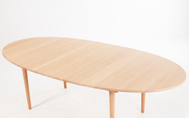 A dining table, 'CH338' by HANS J. WEGNER, Carl Hansen & Søn, Denmark.