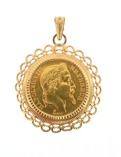 A gold coin of 20 FF Napoleon III lauré 1866 BB mounted as a pendant on 18 K yellow gold (750 °/°°), the border poly-lobed and openwork.