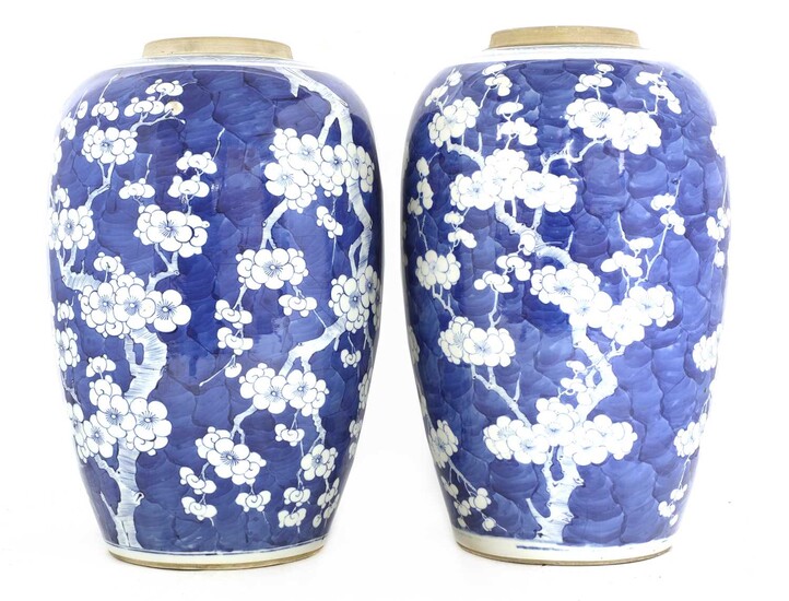 A pair of Chinese blue and white vases