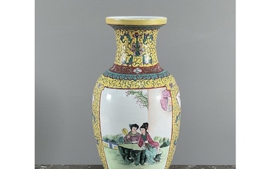 A pair of early 20th century Chinese ginger jars having flor...