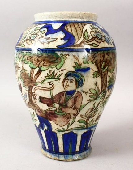AN EARLY QAJAR POTTERY VASE / JAR, decorated with