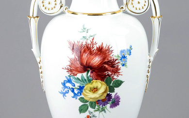 Amphora vase, Meissen, mark after 1934, 1st choice, on round base and square pedestal, raised