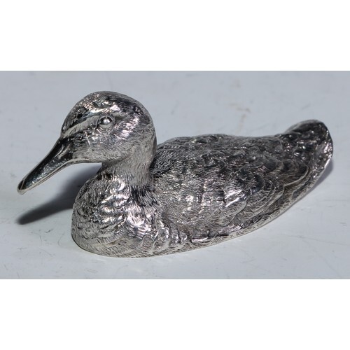 An Elizabeth II cast silver model, of a duck, 6.5cm long, Lo...