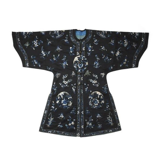 BLACK-GROUND SILK EMBROIDERED LADY'S OVERCOAT LATE QING