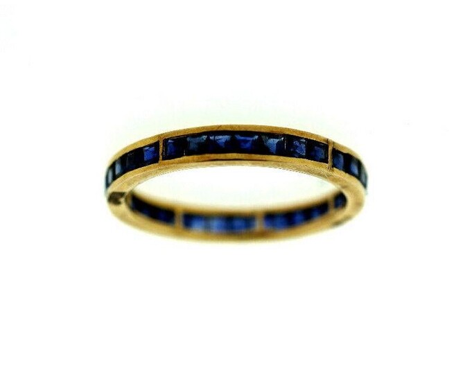 C.1960 VINTAGE 14K YELLOW GOLD SAPPHIRE BAND RING