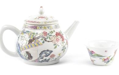 CHINE, Théière en porcelaine, Epoque Qianlong XVIIIème