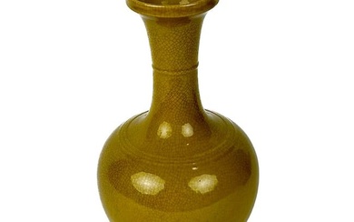 CHINESE YELLOW CRACKLEWARE PORCELAIN BOTTLE VASE Late 19th Century Height 11".