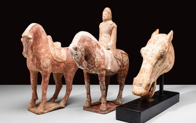 COLLECTION OF THREE CHINESE TANG DYNASTY TERRACOTTA STATUES