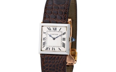 Cartier. Attractive Carrè Square-shape Wristwatch in Platinum and yellow gold, With Silver Roman Numbers Dial