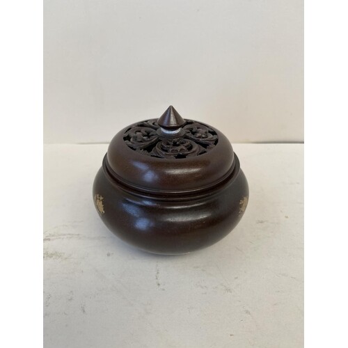 Chinese bronze gold splash incense burner with pierced cover...