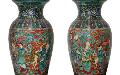 Coppia di vasi in ceramica satsuma giapponese