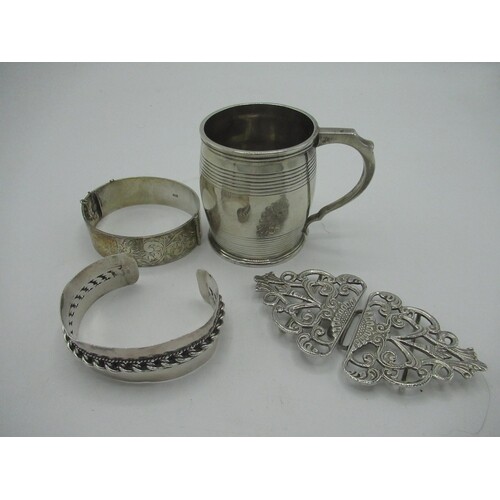 Geo.V hallmarked Sterling silver mug, Chester 1935 H6.5cm, h...