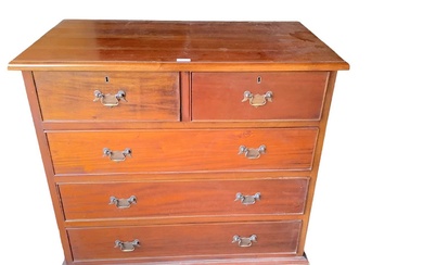 George III style mahogany chest of drawers
