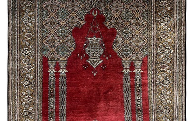 Ghom. Prayer rug. Circa 1960.