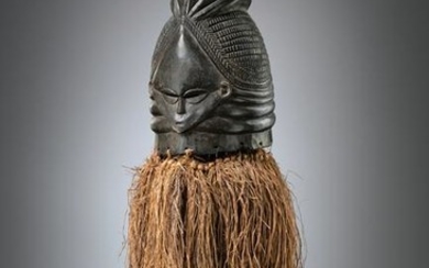 Janus-faced helmet mask "ndoli jowei" of the "sande"