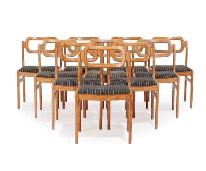 Johannes Andersen: A set of ten oregon pine sidechairs, seats upholstered with striped wool. Manufactured by Uldum Møbelfabrik. (10)